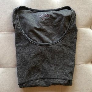 Eddie Bauer charcoal women’s hiking t shirt size medium
